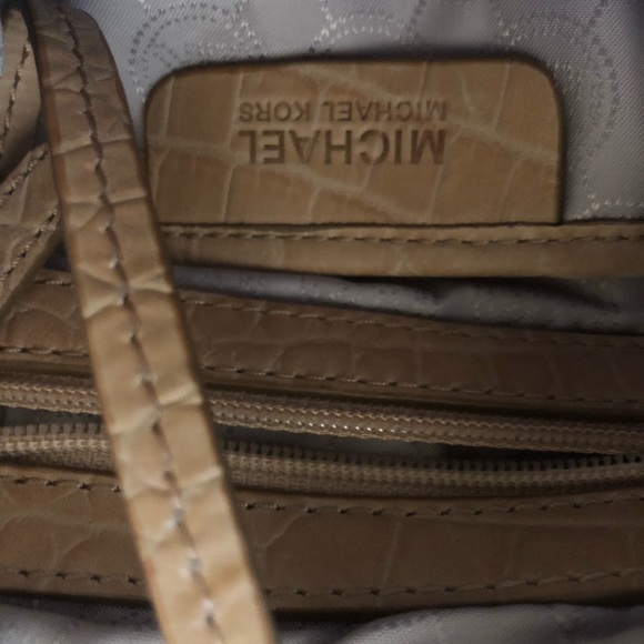 Michael Kors Small Handbag - Picture 7 of 7